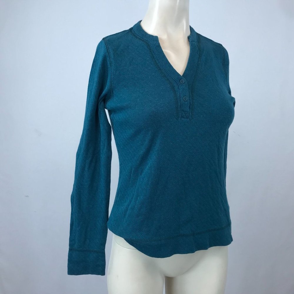 THE NORTH FACE - WOMEN'S SMALL - SEAFOAM V NECK LONG SLEEVE PULLOVER SHIRT